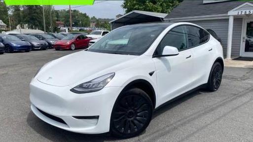 TESLA MODEL Y 2022 7SAYGDEE0NF310879 image